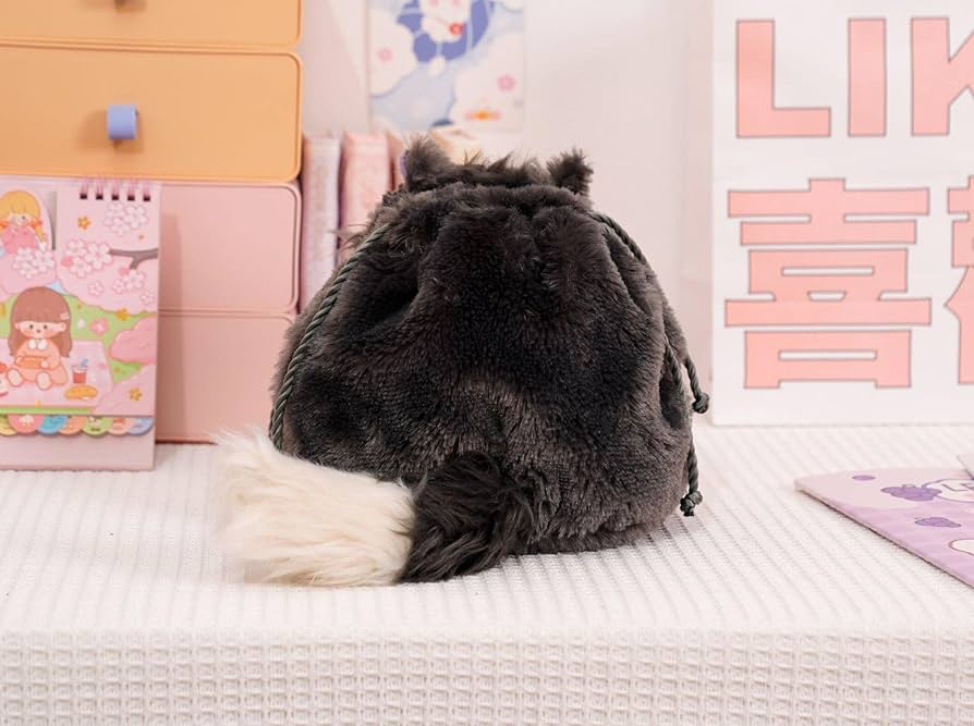 ルシファー　タオル　巾着　キーチェーン　シンデレラ　猫　新品 Amazon.co.jp: Tyberry シンデレラ ルシファー 巾着 ポーチ 化粧